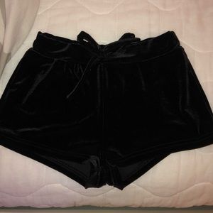 Velvet shorts